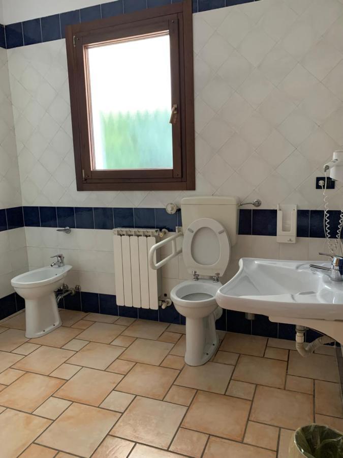 Hotel Lory Ficarolo المظهر الخارجي الصورة