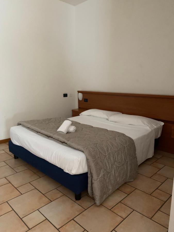 Hotel Lory Ficarolo المظهر الخارجي الصورة