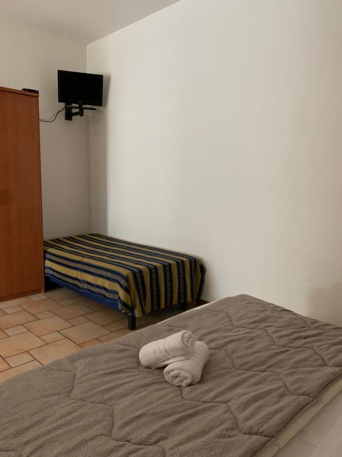 Hotel Lory Ficarolo المظهر الخارجي الصورة